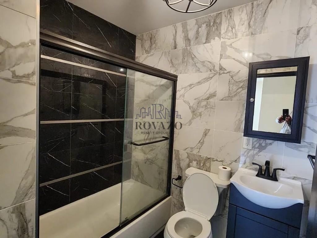 182 Ferry Street #2A - Photo 3 of 11