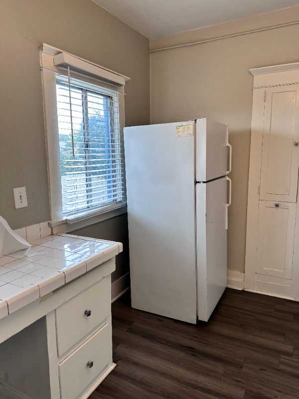 1230 N Loma Vista Dr - Photo 5 of 9