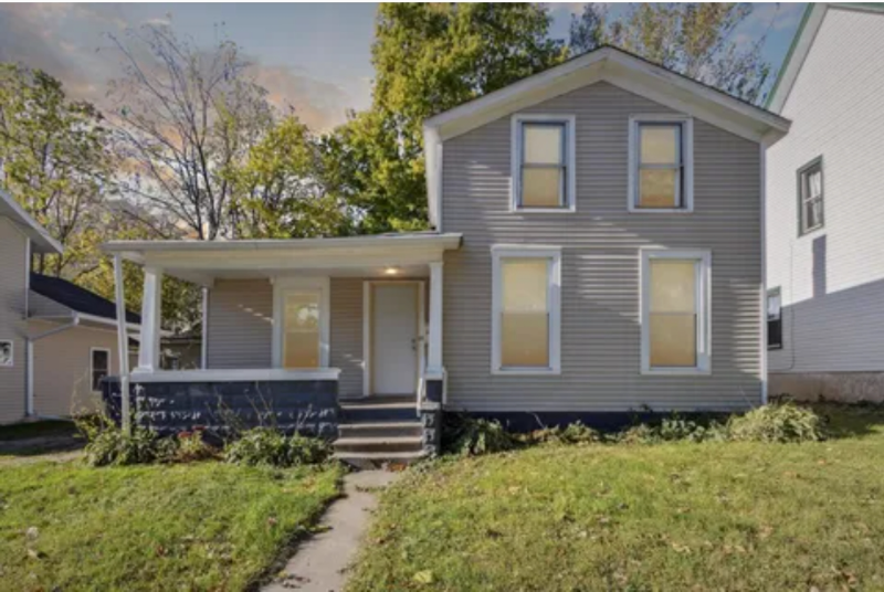 323 N High St - Photo 2 of 16