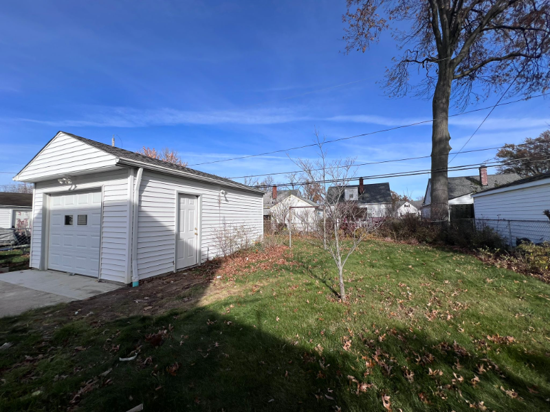 375 E 329th St - Photo 2 of 15