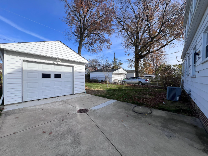 375 E 329th St - Photo 3 of 15