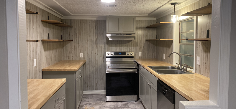 684 Line Rd - Photo 2 of 12