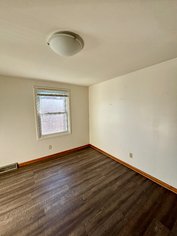 50 School St #15 - Photo 2 of 10