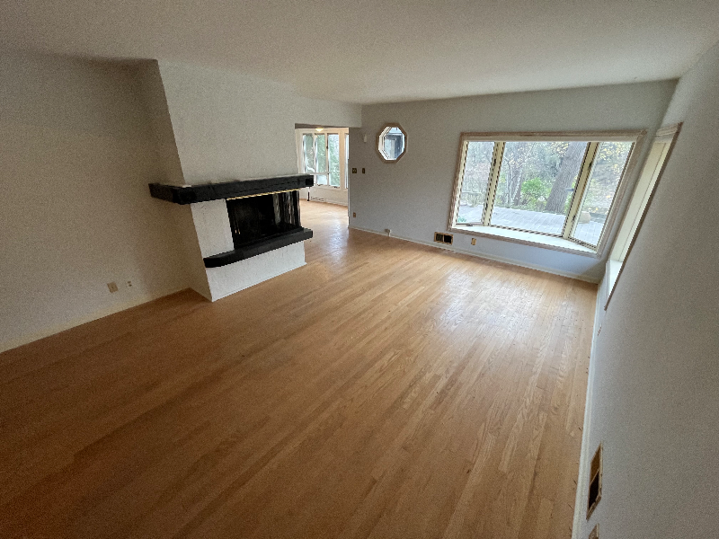 721 W Montclaire Ave - Photo 2 of 20