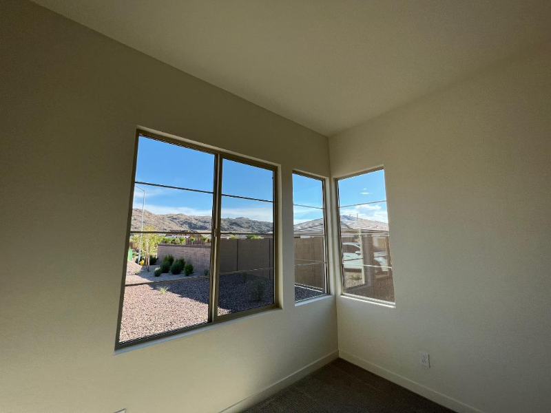 3414 E Valencia Dr - Photo 6 of 20