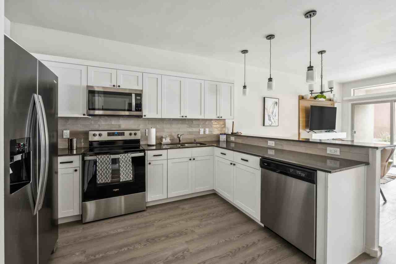 Wintergreen Apartments - Photo 4 of 102