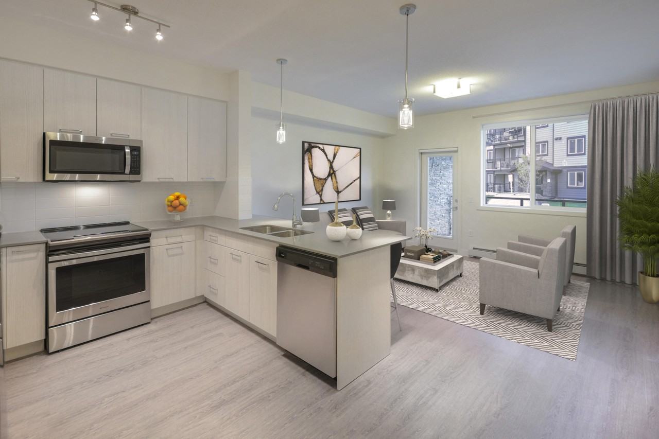 Pines Edge III - Photo 2 of 10