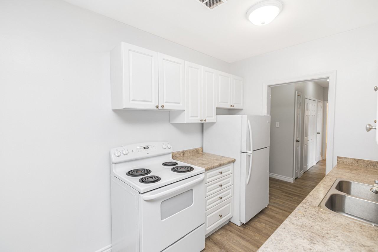 Gage Park Towers - Photo 3 of 14