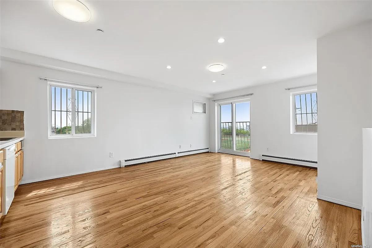 1822 Hart Street #2 - Photo 2 of 9