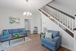 featured image of W 11th St & King Ave #2C