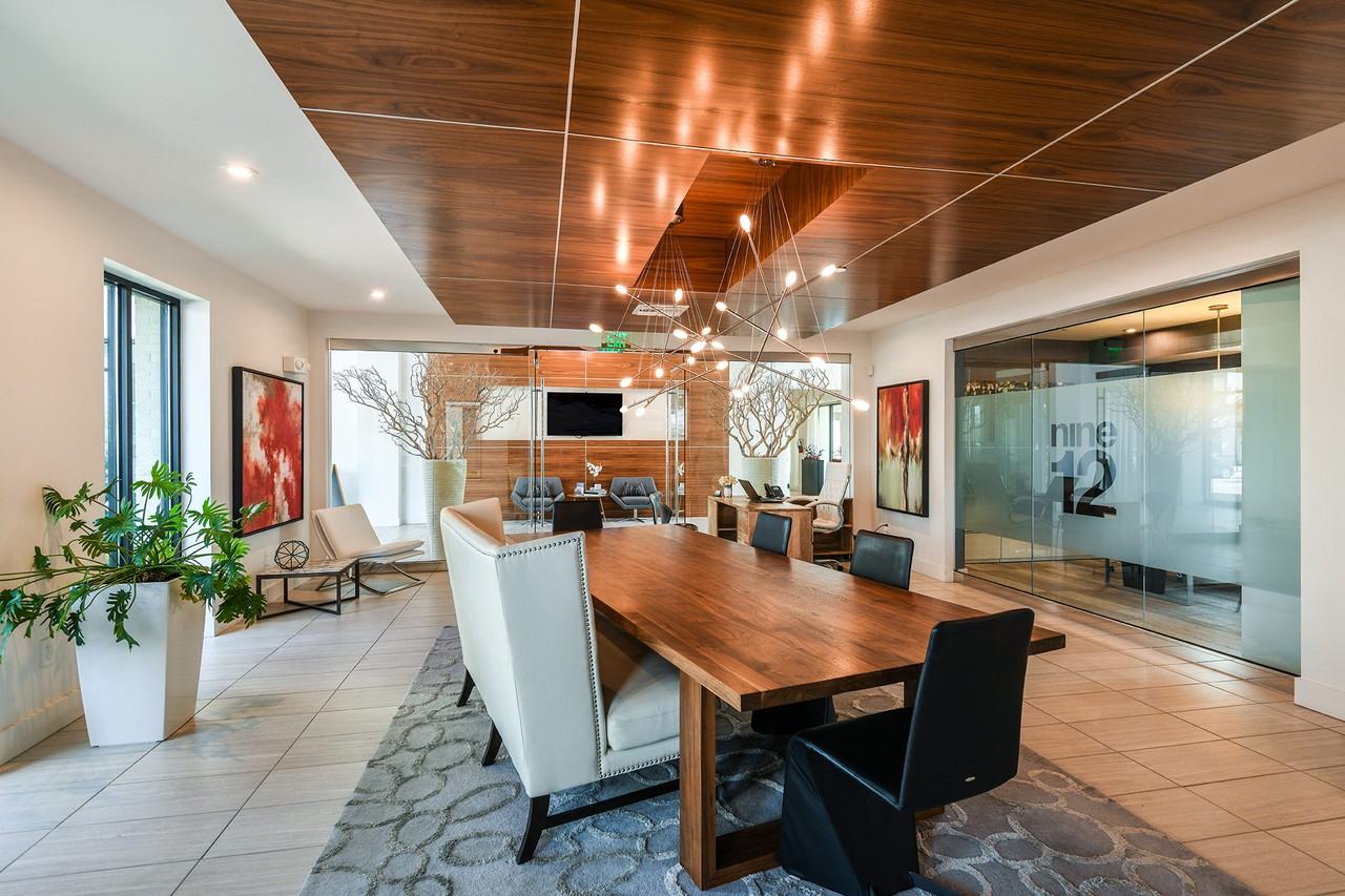 Nine12 Gateway Apartments - Photo 5 of 35