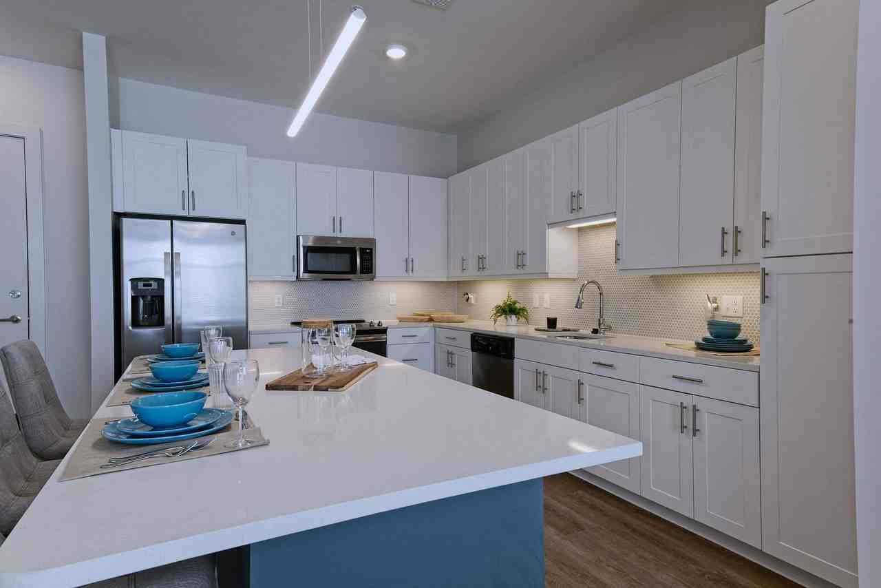 The Rise Apartments - Photo 3 of 32