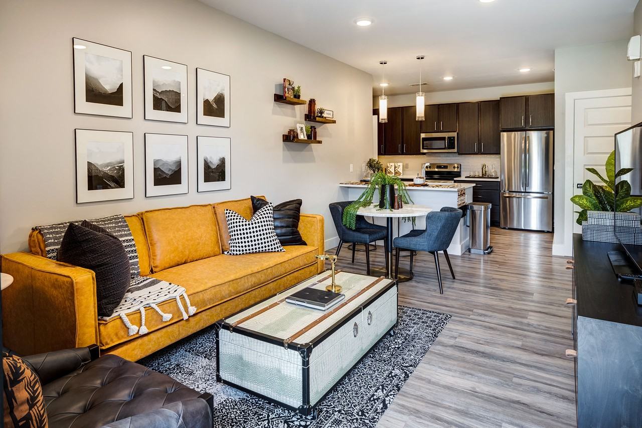 Icon Apartment Homes at Ferguson Farm (Phase I) - Photo 3 of 46