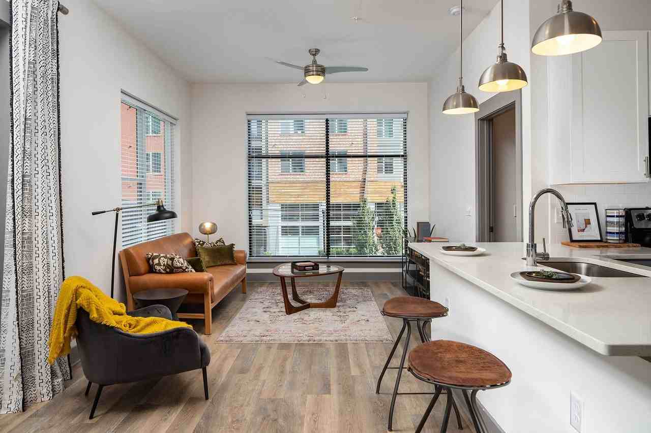 Atlas Apartments at Germantown - Photo 5 of 31