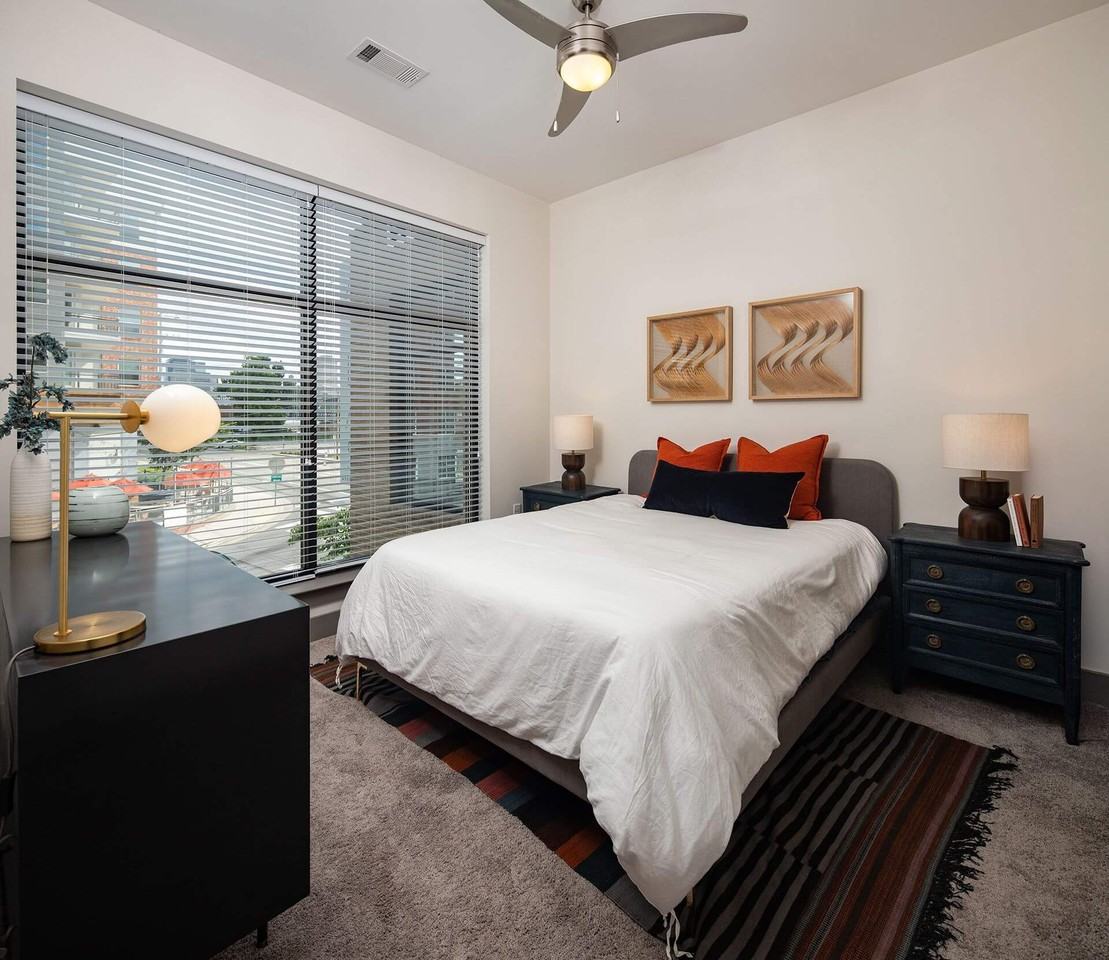 Atlas Apartments at Germantown - Photo 6 of 31