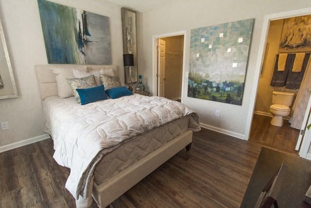 Woodhaven at Park Bridge Apartments - Photo 4 of 24