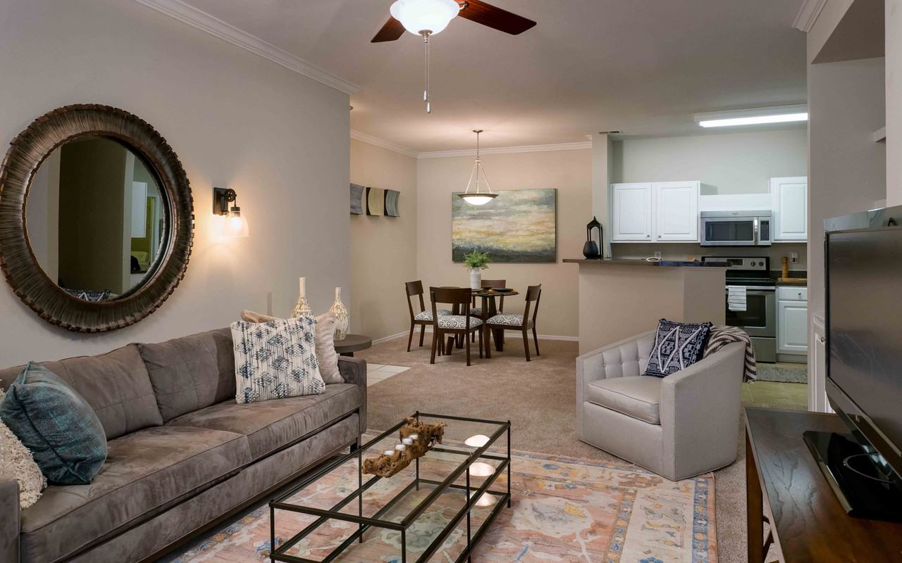 Windward Place - Photo 3 of 18