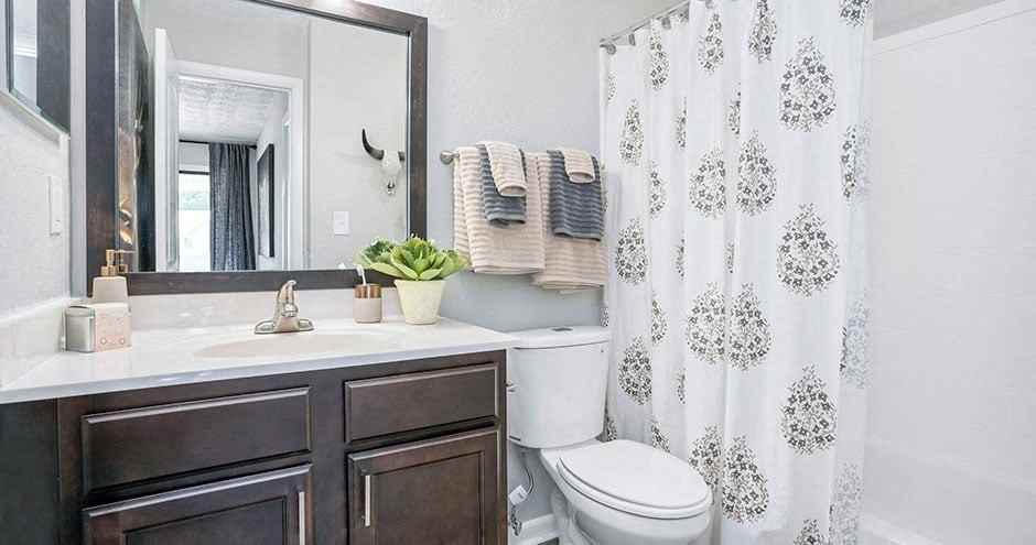 Park at Abernathy Square Apartments - Photo 5 of 19