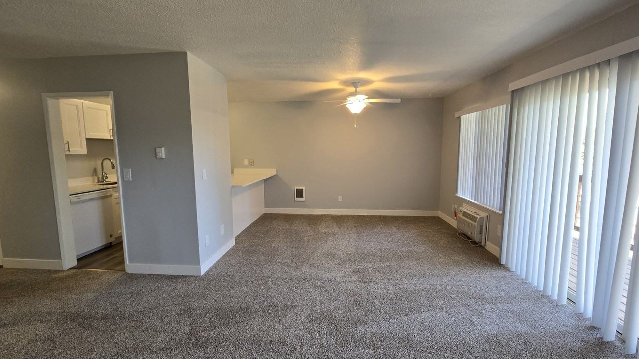 Camille Court Apartments - Photo 3 of 17