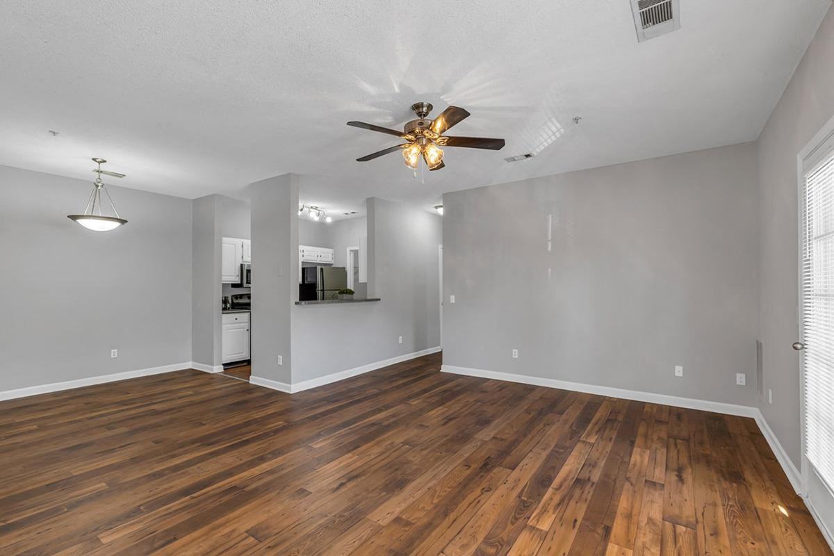 Scenic Ridge - Photo 3 of 27