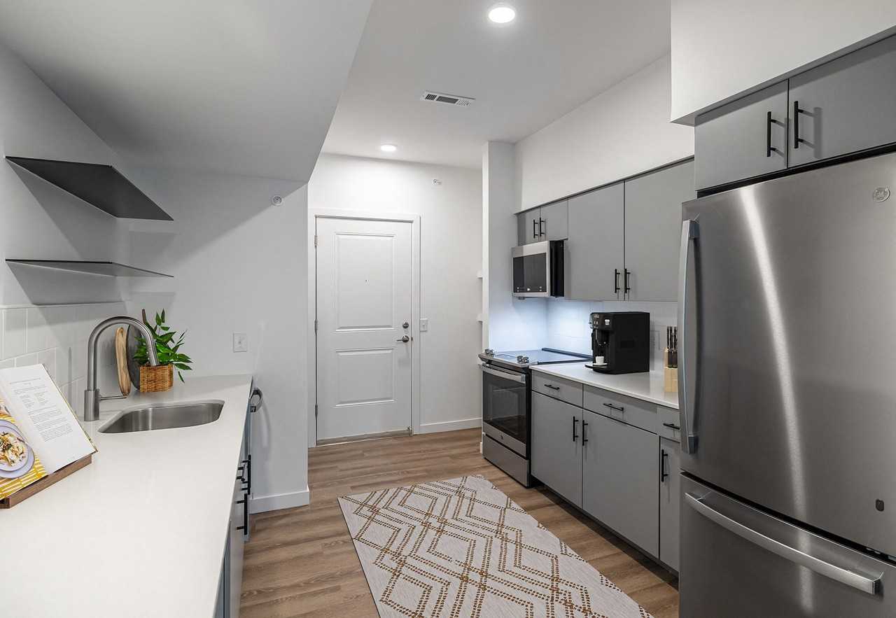 The Grafton Apartment Homes - Photo 6 of 15