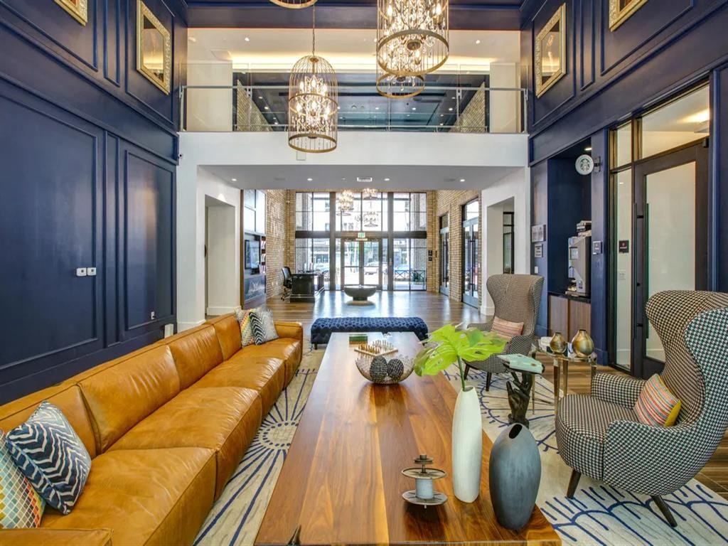 Altis Grand Central - Photo 6 of 33