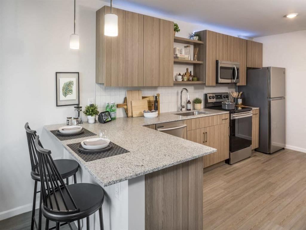 The Julian Orlando Apartments - Photo 3 of 19