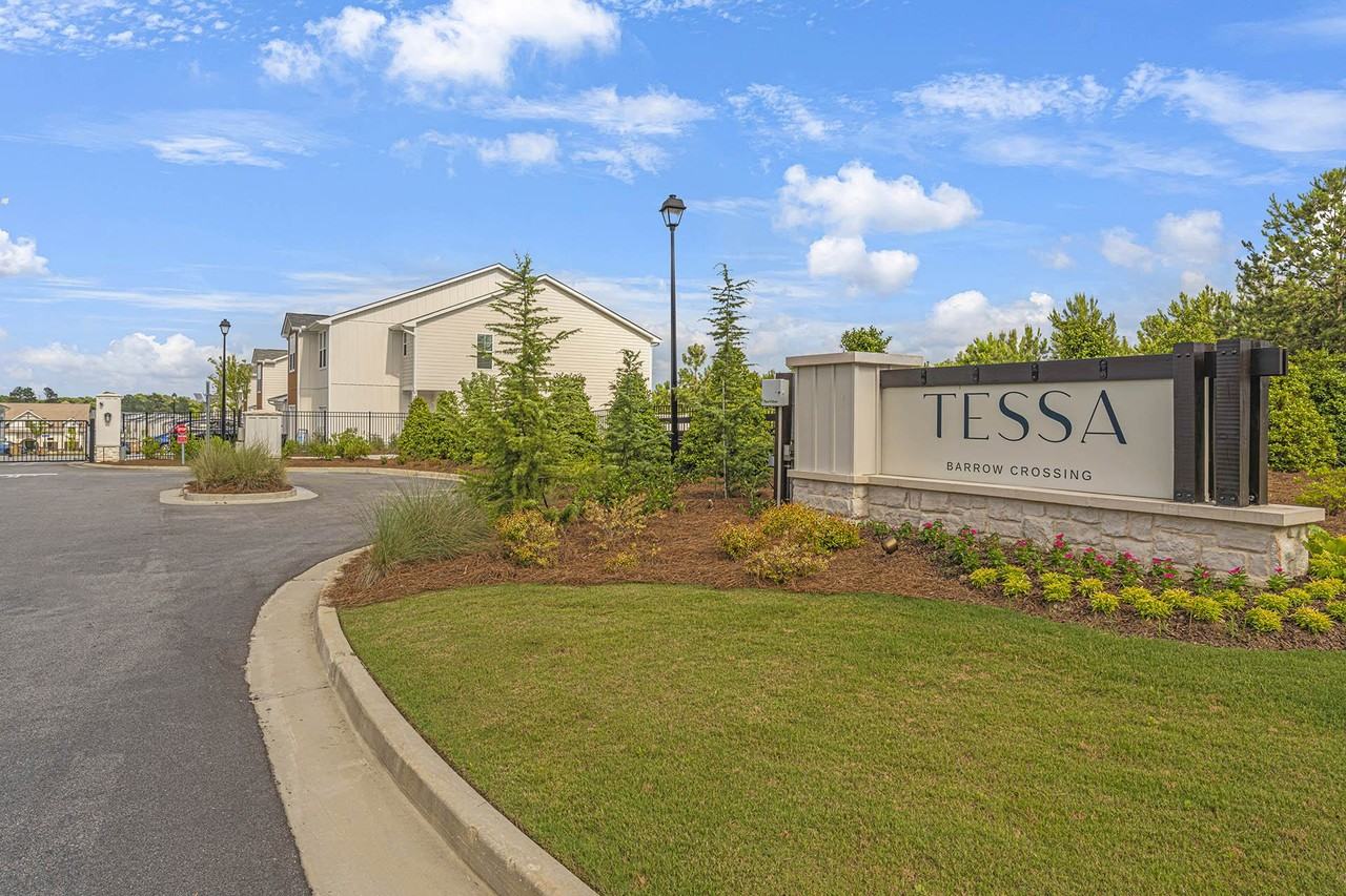 Tessa Barrow Crossing Townhomes - Photo 2 of 50