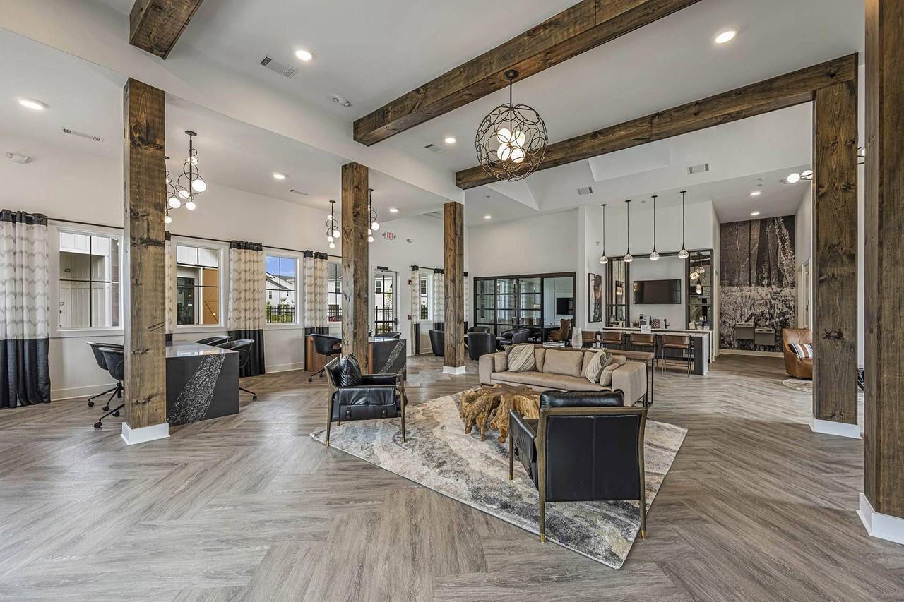 Tessa Barrow Crossing Townhomes - Photo 5 of 50