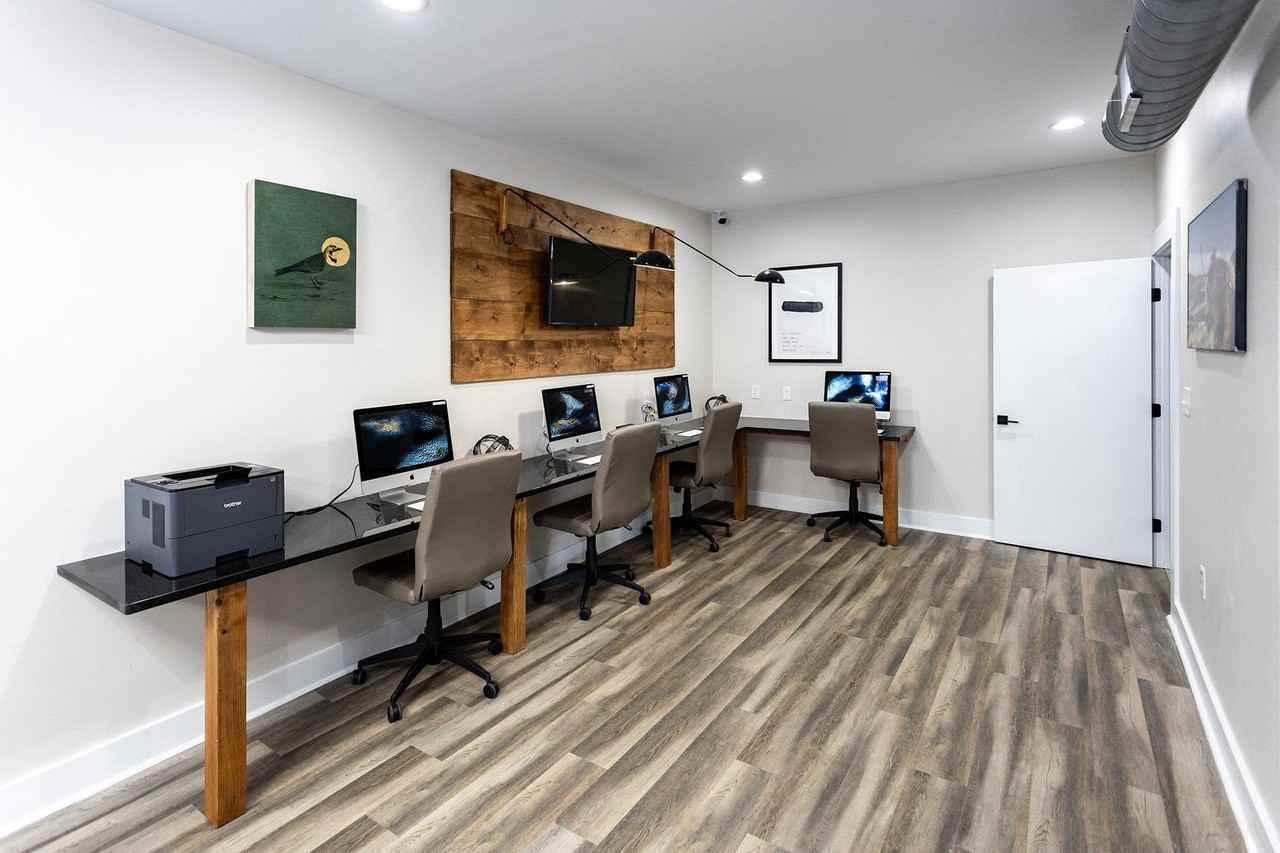 Highland Grand - Photo 4 of 21