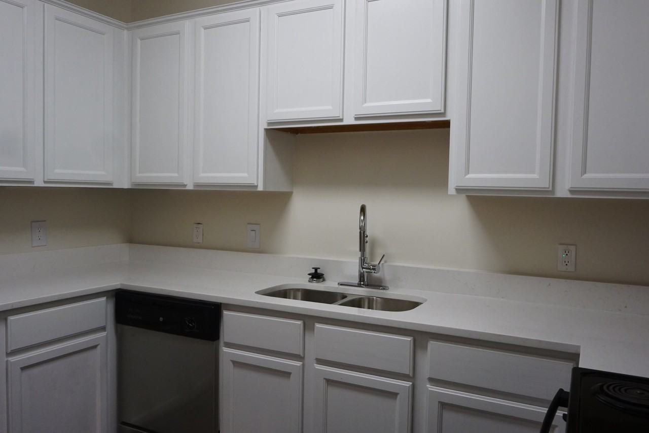 The Peabody Collection Apartments - Photo 3 of 30