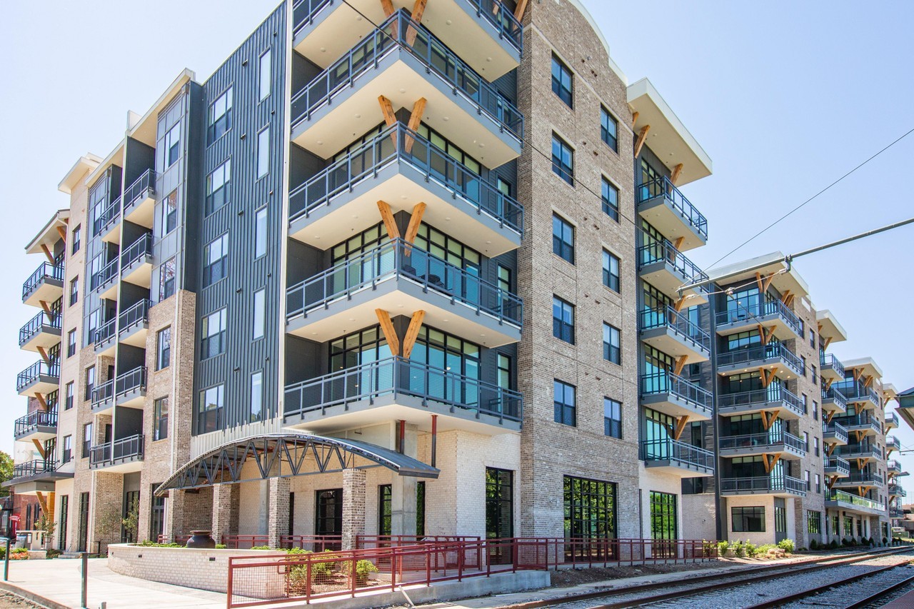 The Landing Residences Apartments - One Dr. Martin Luther King Jr. Ave ...
