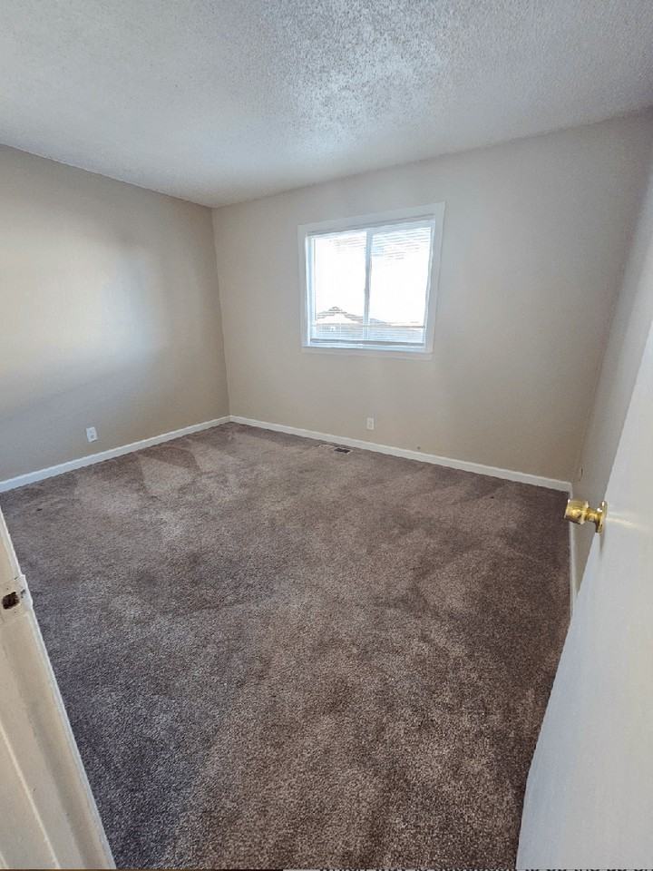 3601 Fairview Drive - Photo 2 of 9