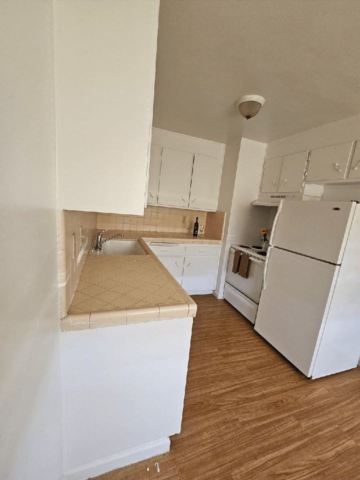 3601 Fairview Drive - Photo 6 of 9