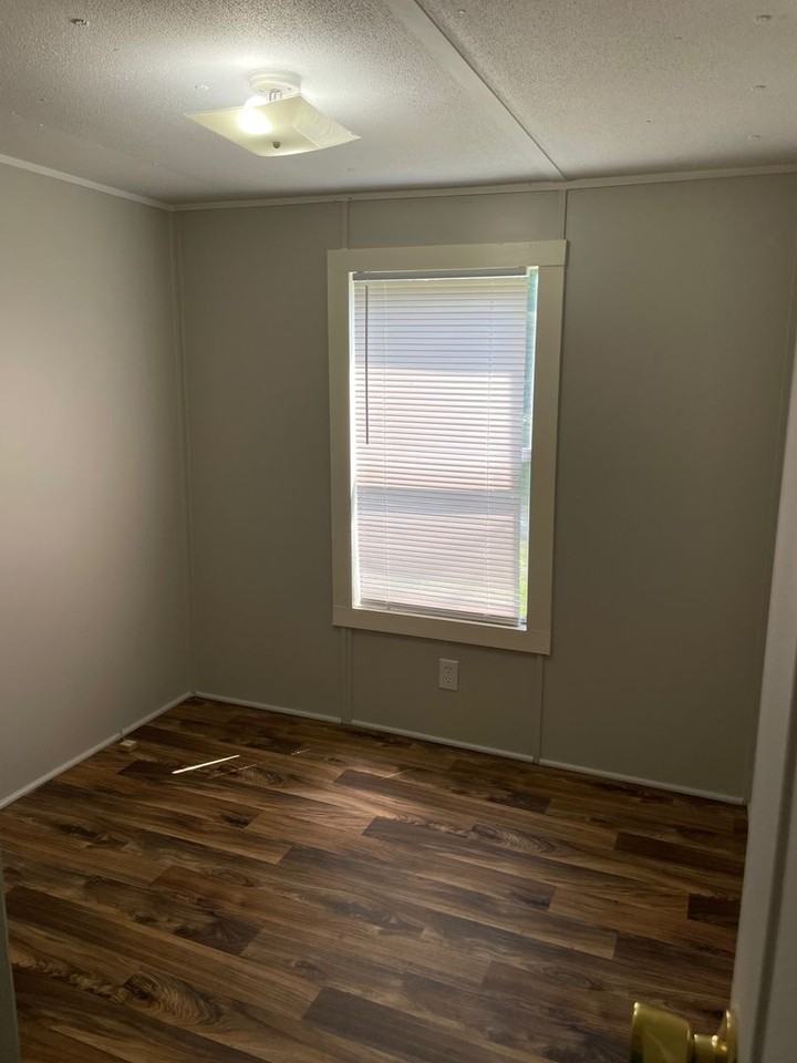 212 Leatherwood Ln - Photo 6 of 14