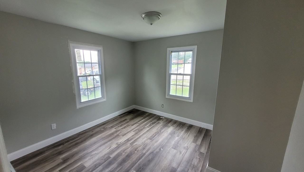 1748 Granby Rd - Photo 2 of 4