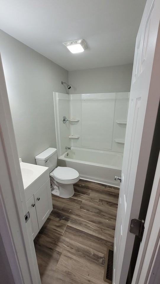 1748 Granby Rd - Photo 3 of 4