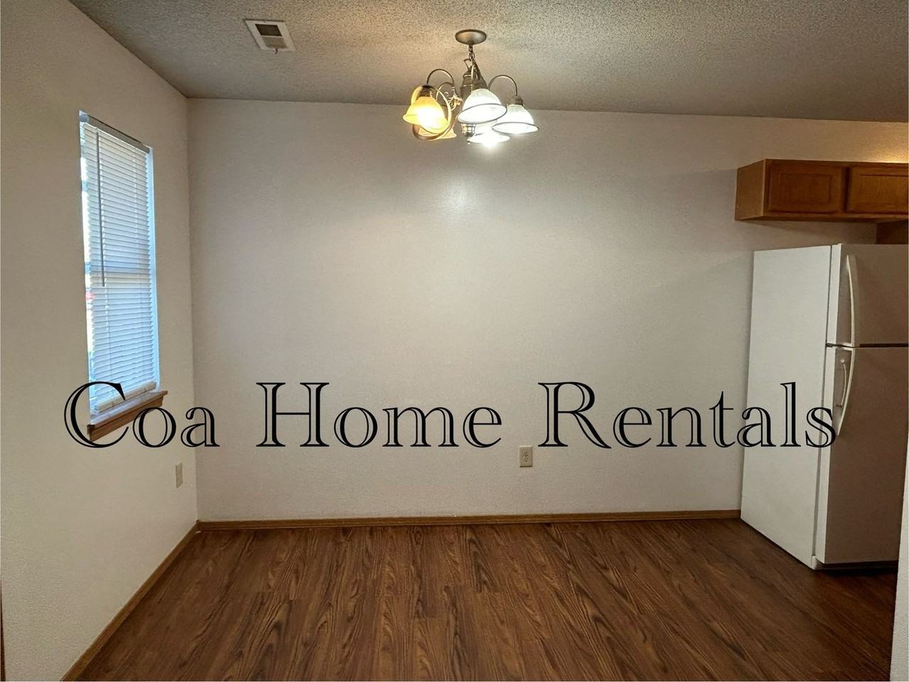 1347 N Cleveland Ave - Photo 2 of 10