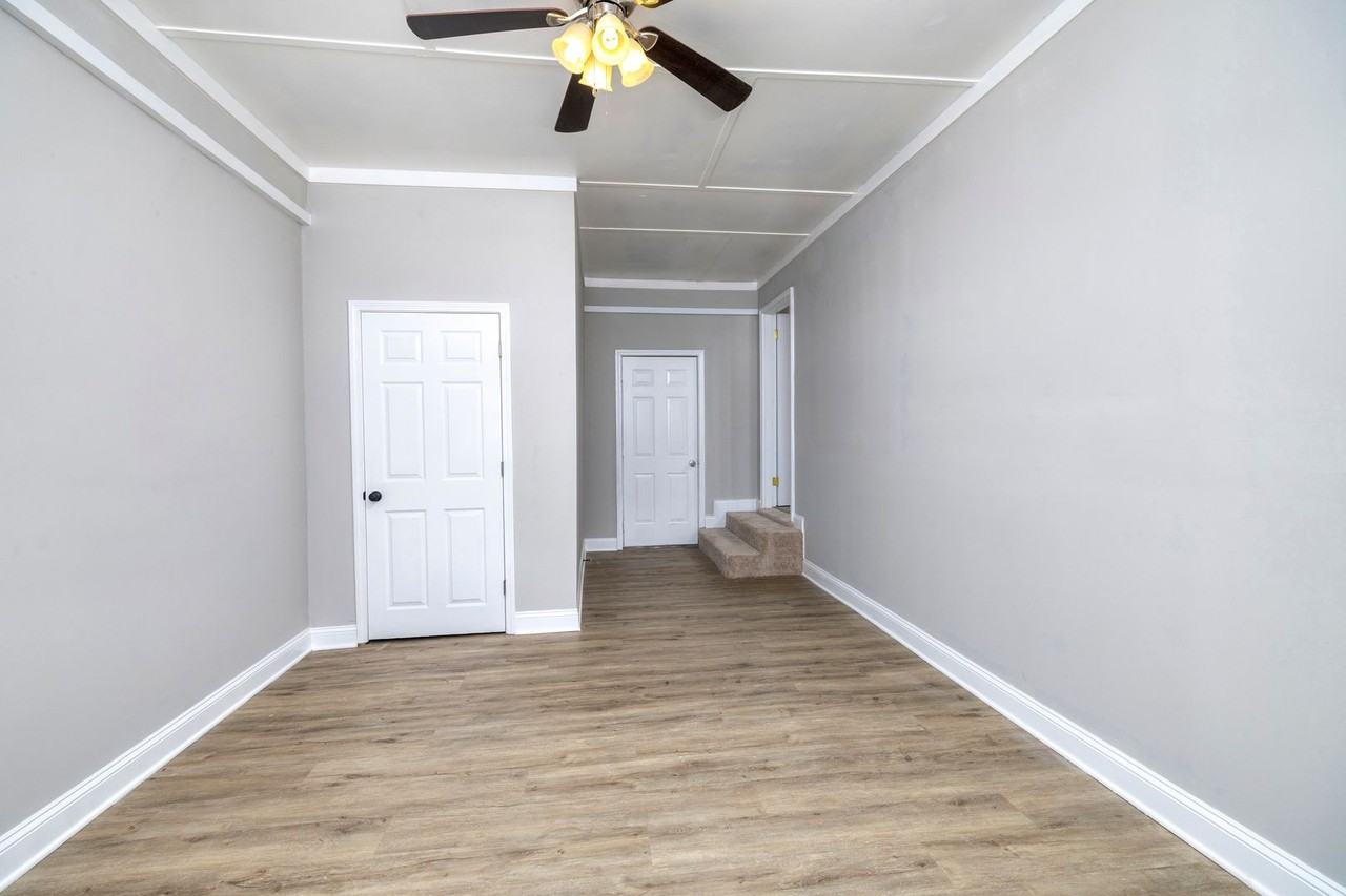 14 Woodside Rd - Photo 7 of 32