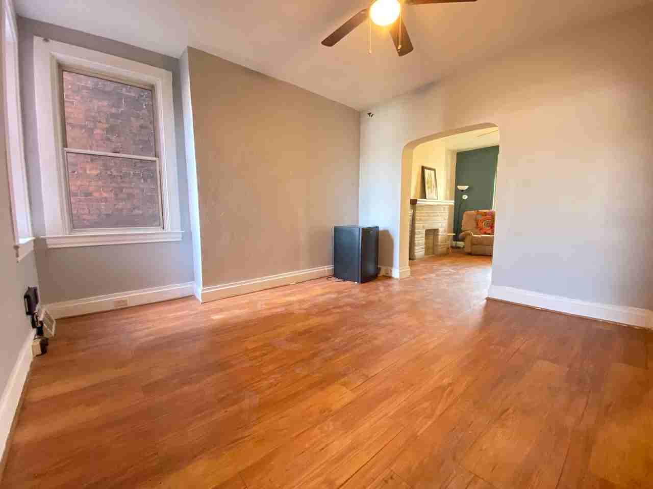 3318 Dawson St - Photo 5 of 25