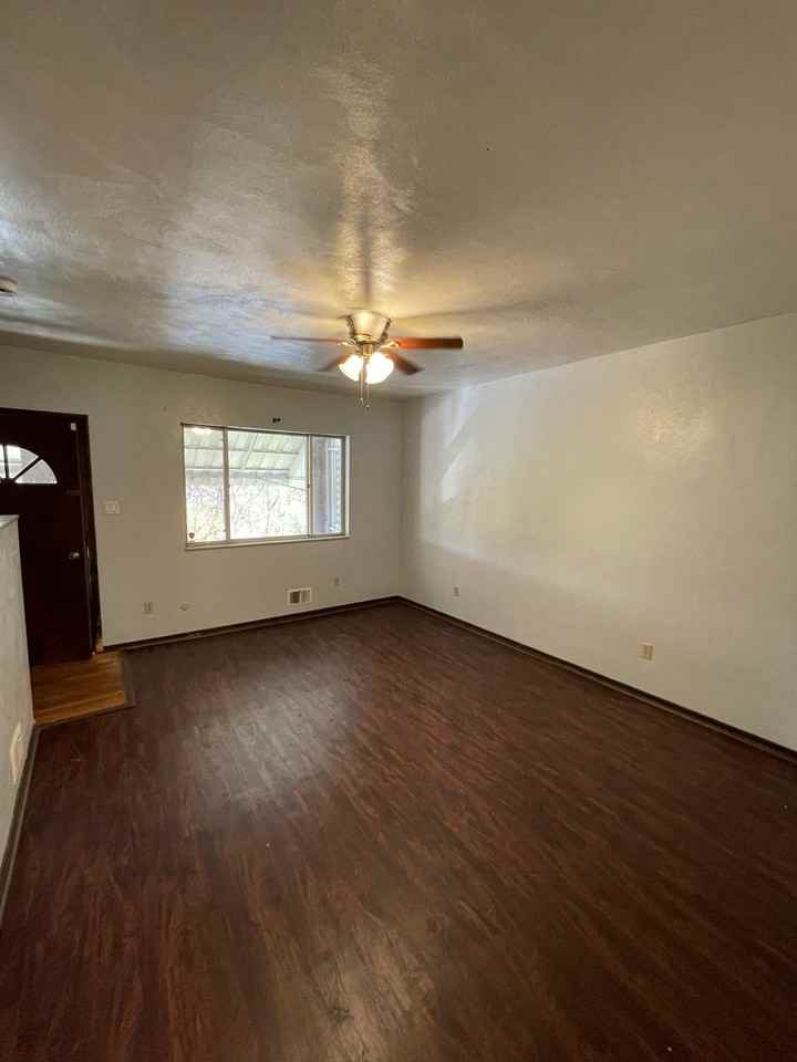 2 Erie Ave #2 - Photo 3 of 17