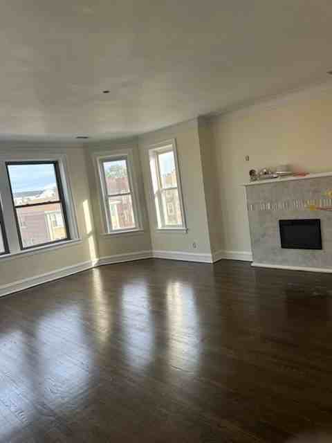 7934 S Winchester Ave #2 - Photo 3 of 7