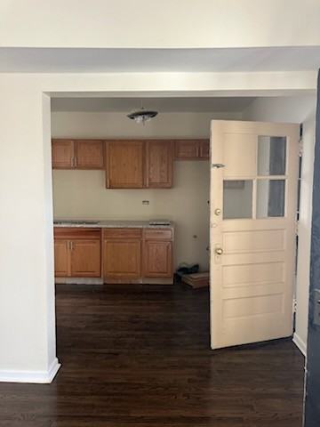 7934 S Winchester Ave #2 - Photo 4 of 7