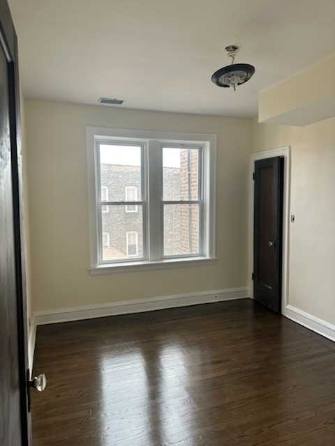 7934 S Winchester Ave #2 - Photo 5 of 7
