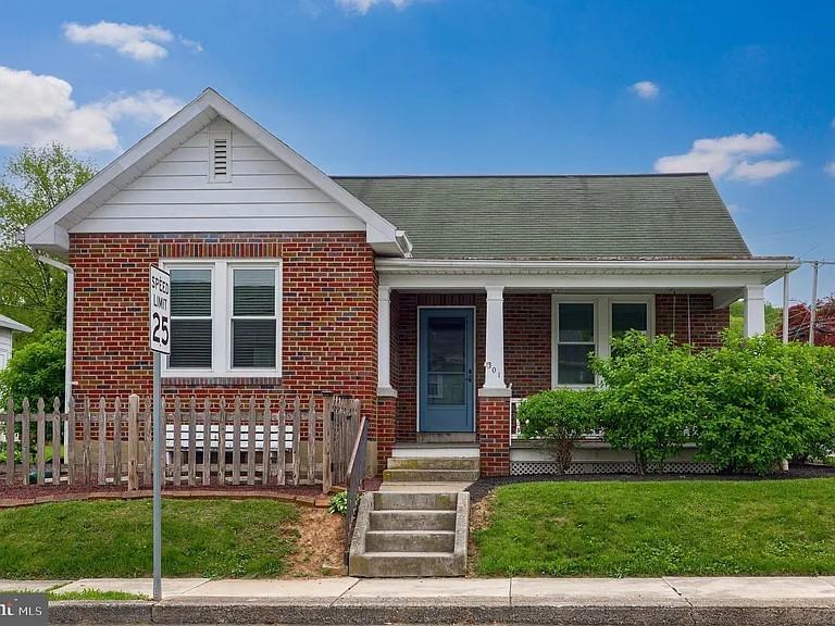 301 Washington Avenue #NA - Photo 2 of 18