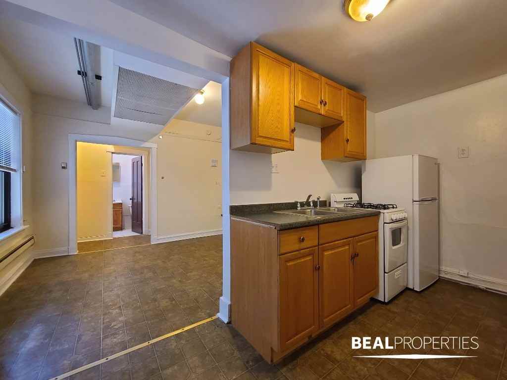 2842 N Orchard St - Photo 2 of 8