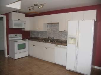 890 Ida Lane - Photo 3 of 12