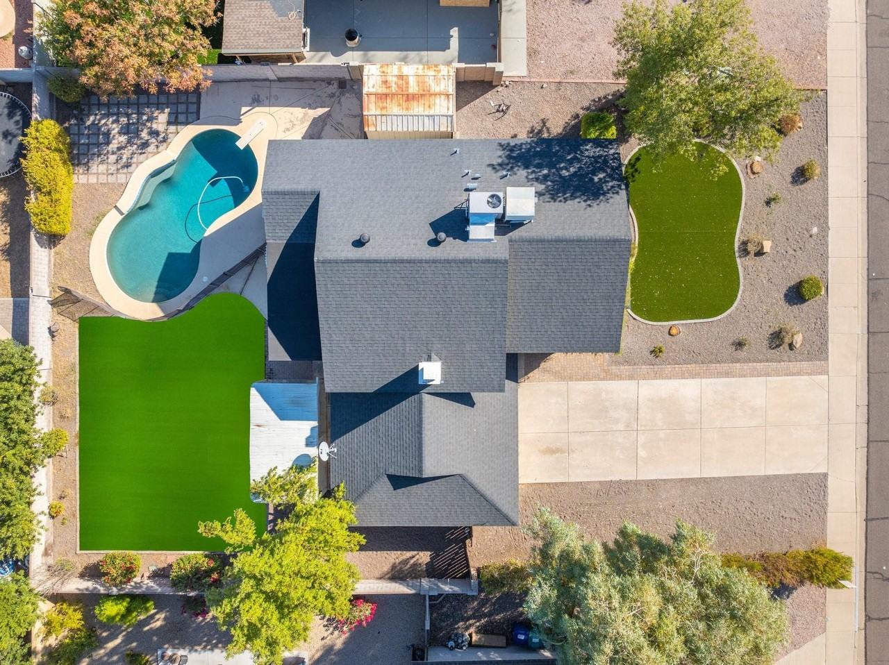 E Pueblo Ave - Photo 3 of 25