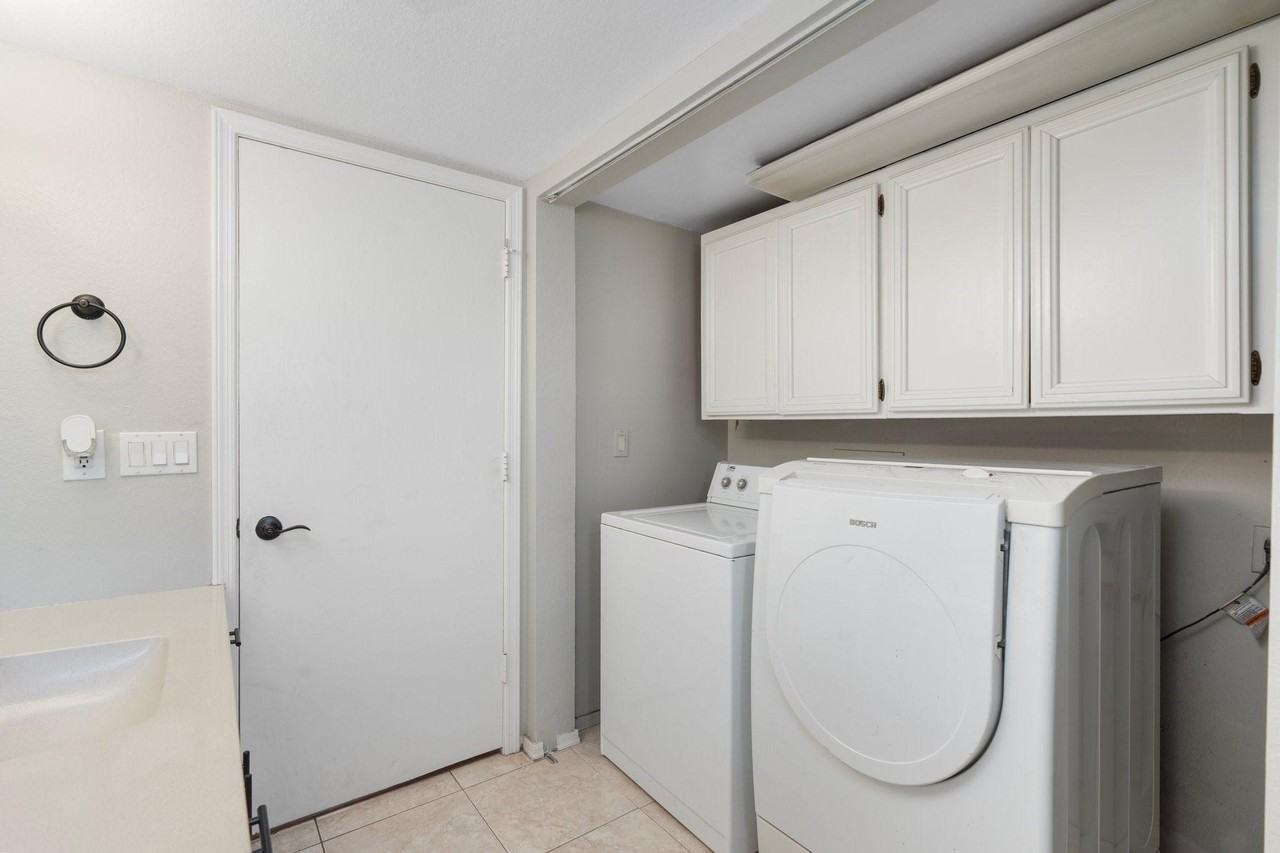 E Pueblo Ave - Photo 5 of 25