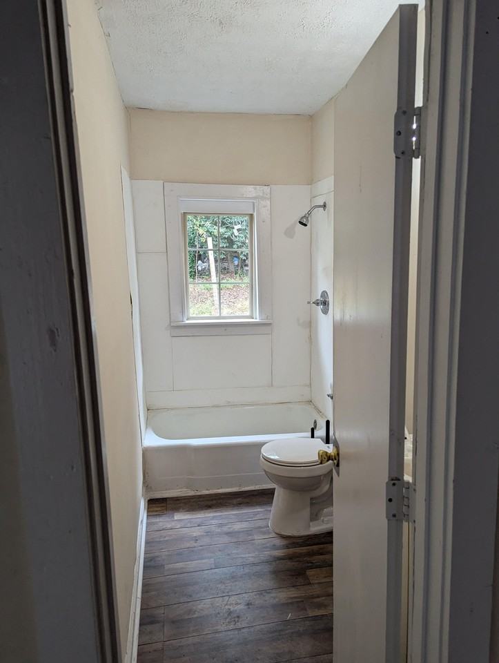 Fort Hill St - Photo 2 of 11